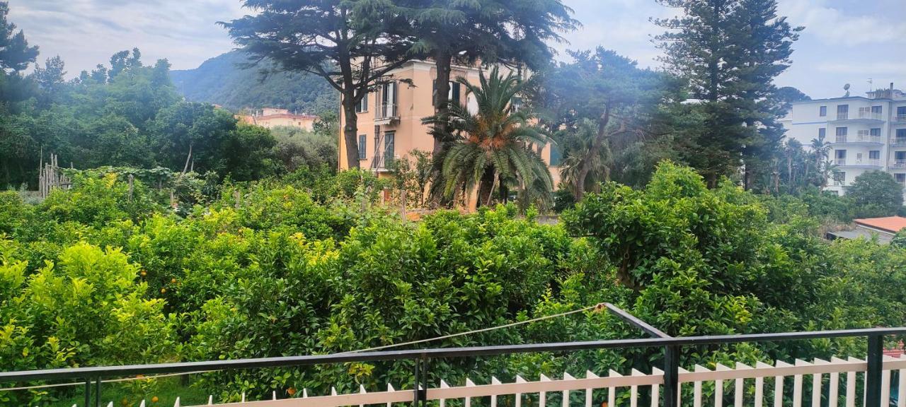 Guest House Rione Cappuccini Sant'Agnello Exterior foto
